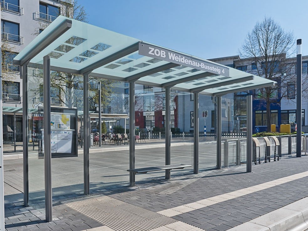 Eine Wartehalle der Reihe "System 30"