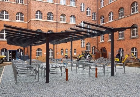 Eine doppelseitige Fahrradüberdachung