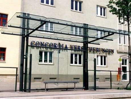 Eine spezielle Wartehalle für die Erfurter Verkehrsbetriebe